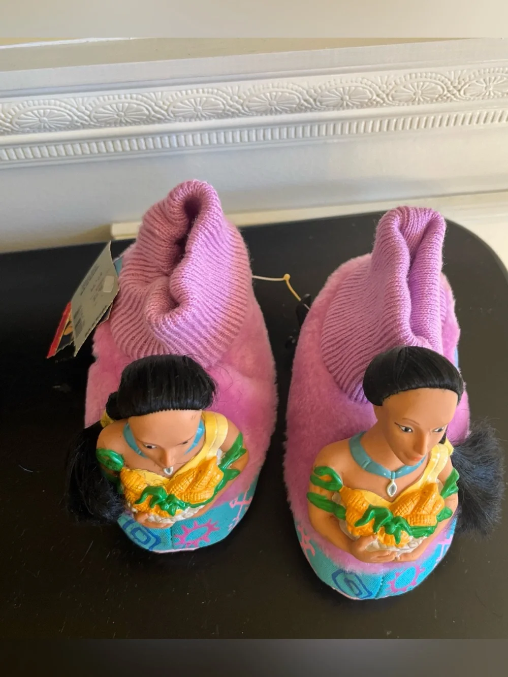Vintage 90s NWT Disneys Pocahontas toddler Slippers size 7-8